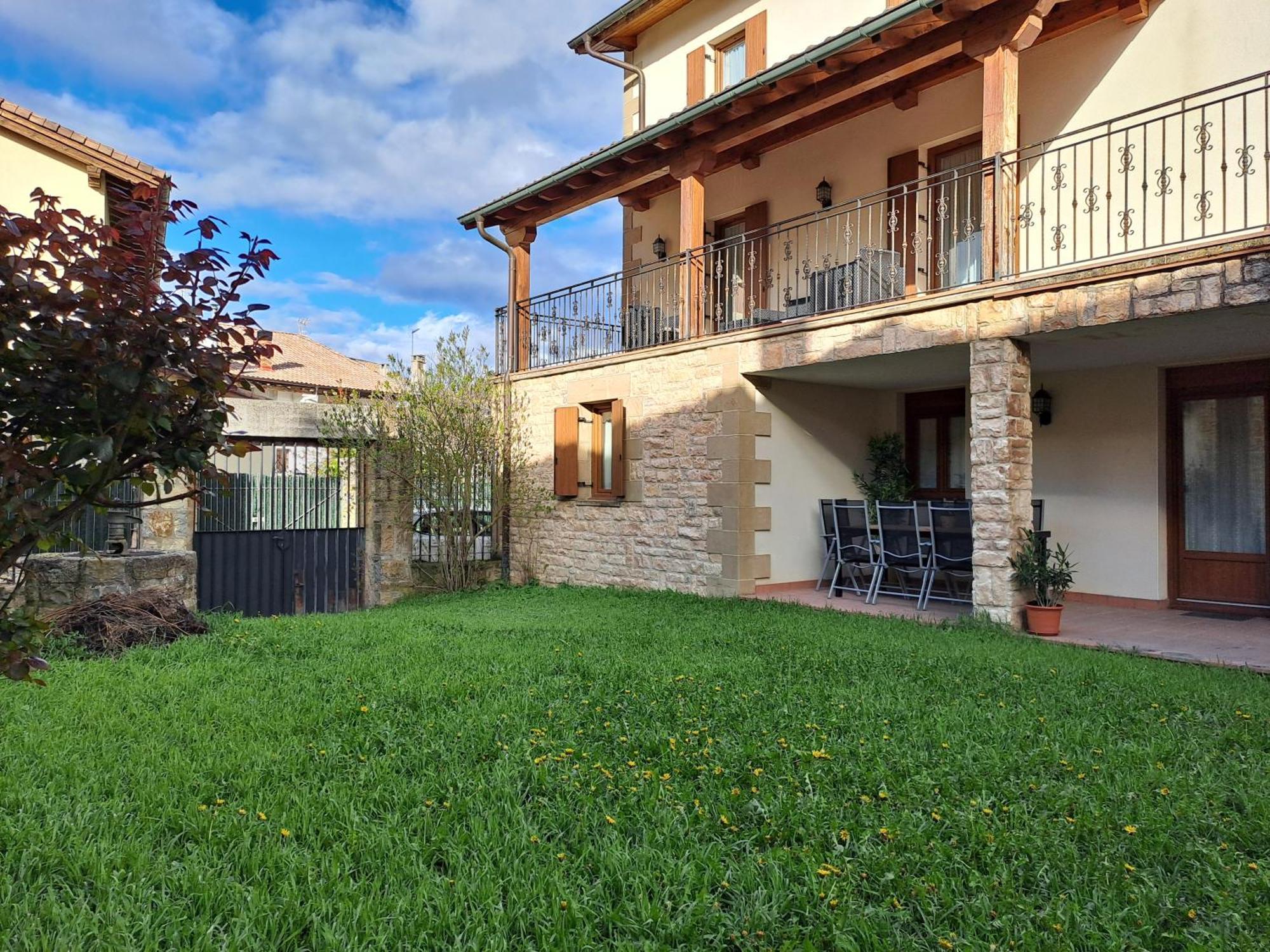 Casa Rural Torreblanca Urroz Eksteriør billede