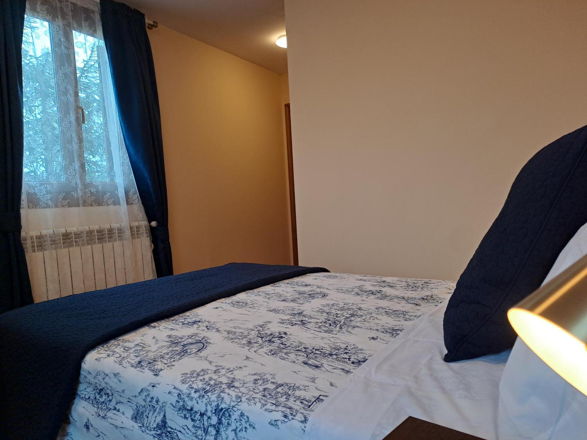 Casa Rural Torreblanca Urroz Eksteriør billede