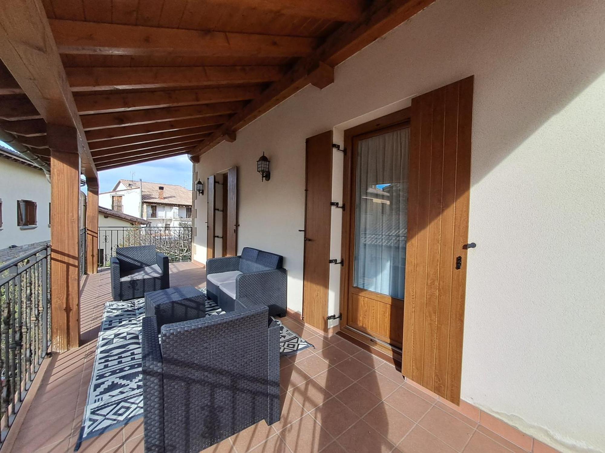 Casa Rural Torreblanca Urroz Eksteriør billede